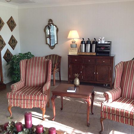Ambassador Inn Fayetteville Kültér fotó